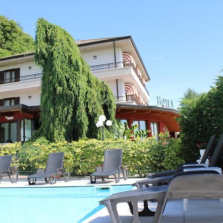 Lo Scoiattolo Hotel Massino Visconti Exterior foto